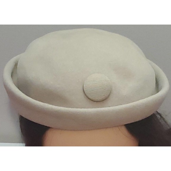 RARE 1950s Vtg Evelyn Varon Peachbloom Pillbox Style Hat Union Made Adjustable - Picture 2 of 9